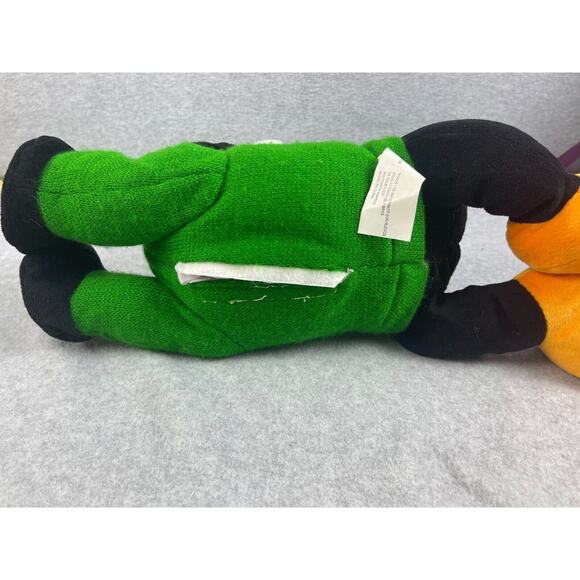 Gemmy Twerking Penguin Christmas 16" Animated Dancing & Singing TESTED - Picture 4 of 6